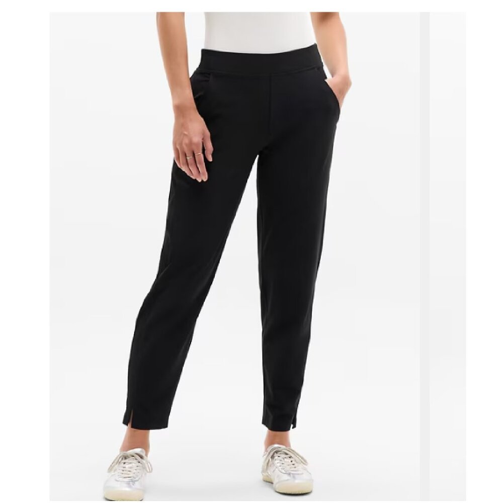 Athleta Black Brooklyn Ankle Pant 12 Semi-Fitted Mid Rise Athletic Joggers
